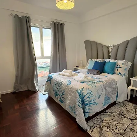 Apartment Spacious Bright With Ocean Views Bicas